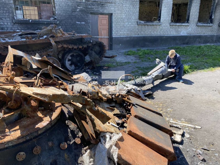 В селата край Киев хората постепенно се опитват да възстановят