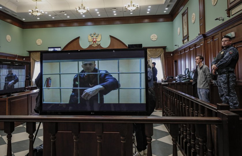 Московски съд потвърди присъдата на опозиционера Алексей Навални по делото