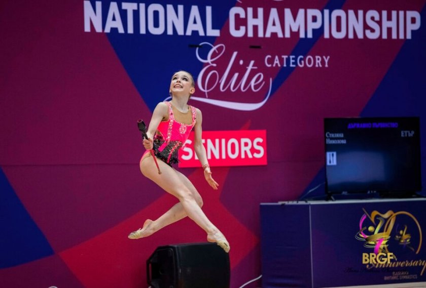 стиляна николова спечели два медала финалите световната чалъндж купа памплона