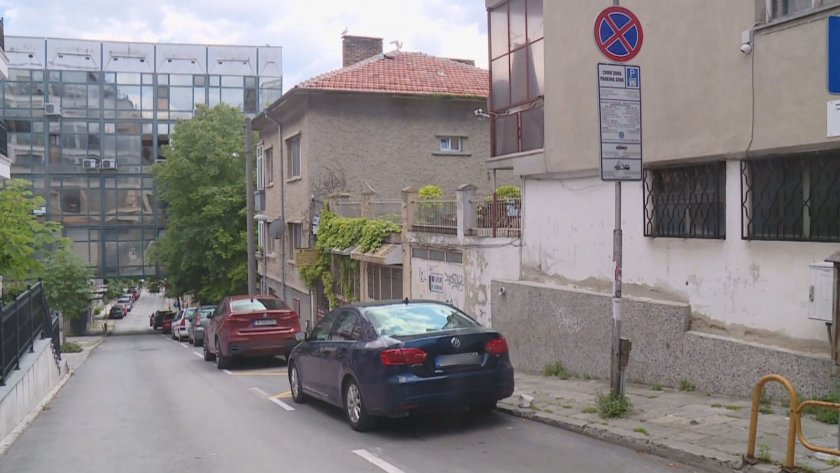Увеличават работното време на "синята" зона във Варна