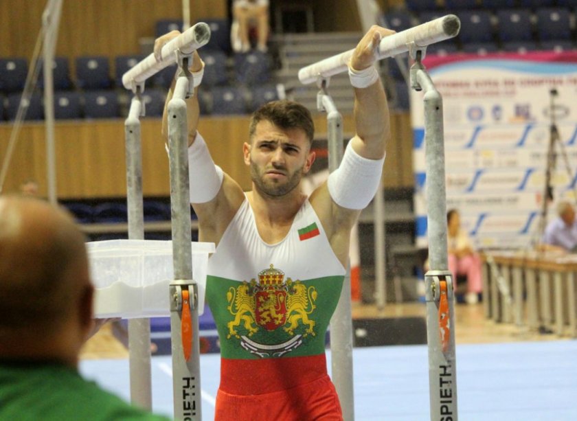 Йордан Александорв остана четвърти във финала на успоредка на СК по спортна гимнастика във Варна