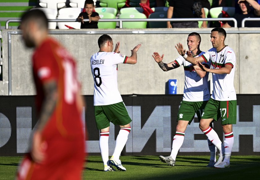 Отборите на България и Северна Македония играят при резултат 1:1