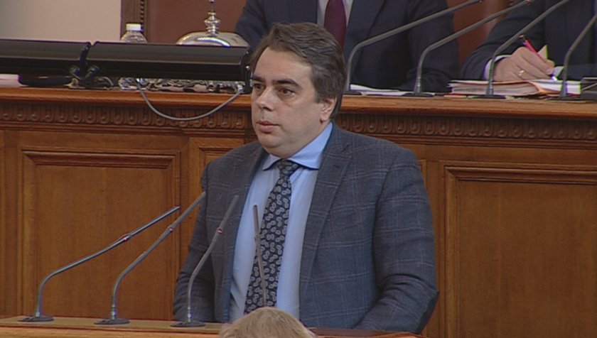 Асен Василев: Има пари за по-високи заплати в публичния сектор, ако се направи оптимизация