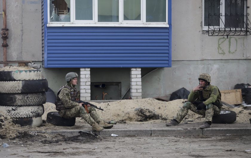 Битката за източния украински град Северодонецк продължава. Украйна контролира около
