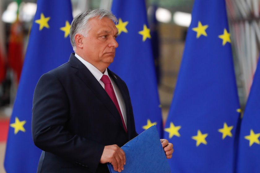 Унгария е блокирала приемането на петролното ембарго и договорените нови