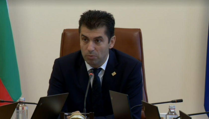 Фокусът е актуализацията на бюджета да се случи до края