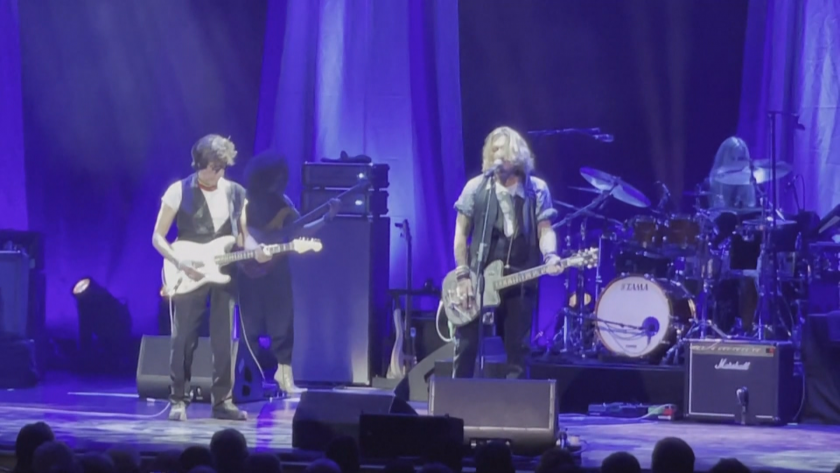 Холивудската звезда Джони Деп с първа публична изява след победата