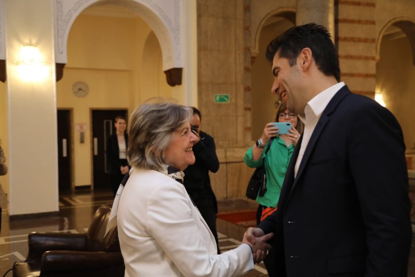 Министър-председателят Кирил Петков проведе среща с европейския комисар по въпросите