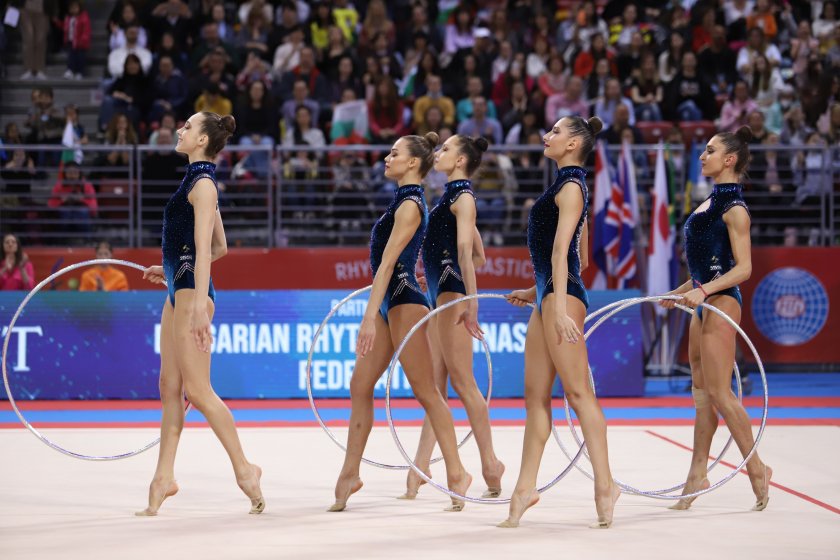 българският ансамбъл завърши пети многобоя световната купа художествена гимнастика памплона