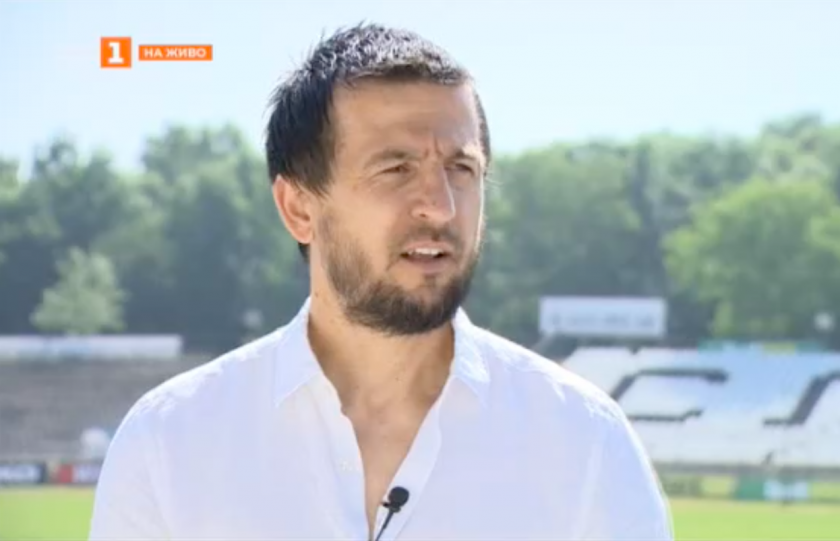 Футболистът на Славия Дарко Тасевски смята, че жалко и обидно