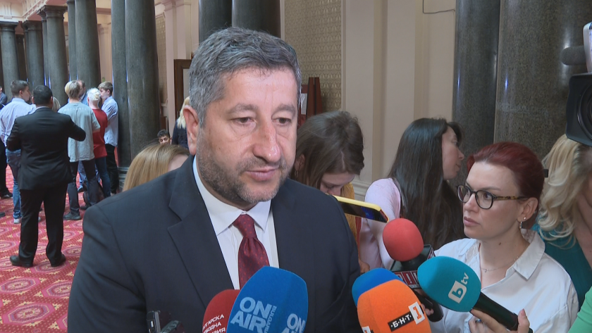 Има опасност актуализацията на бюджета да се превърне в препъникамък