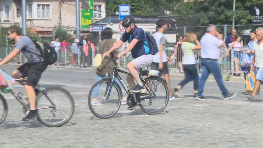 Протест в София заради лошото състояние на бул. "Цар Борис III" край Красно село