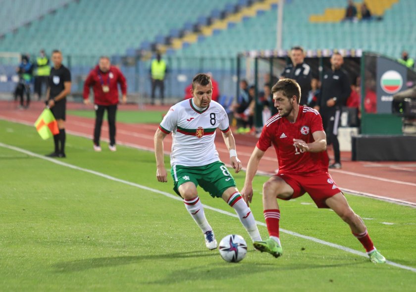 Българският национал Тодор Неделев бе изписан днес сутринта от университетската