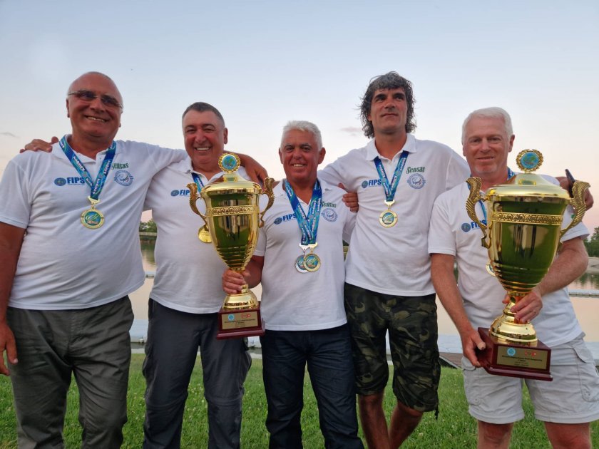 българия световен шампион спортен риболов категория мастърс