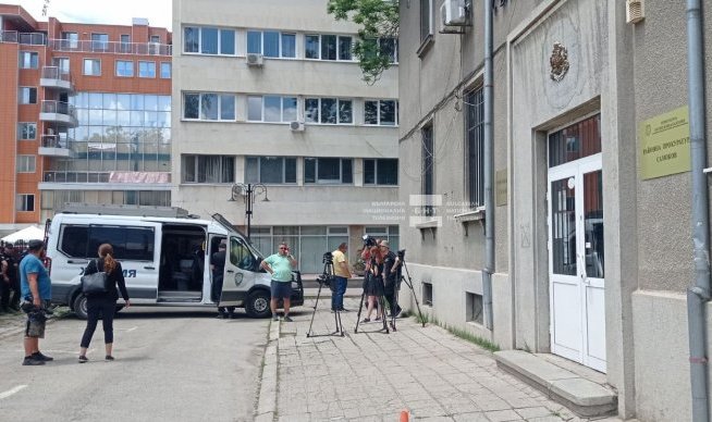 Съдът определи постоянен и домашен арест братята, обвинени за агресията над медици в Самоков