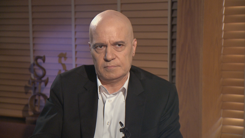 Лидерът на Има такъв народ Слави Трифонов ще заведе дела