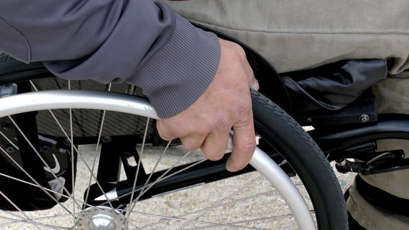 НЗОК ще плаща за помощни средства на хора с увреждания