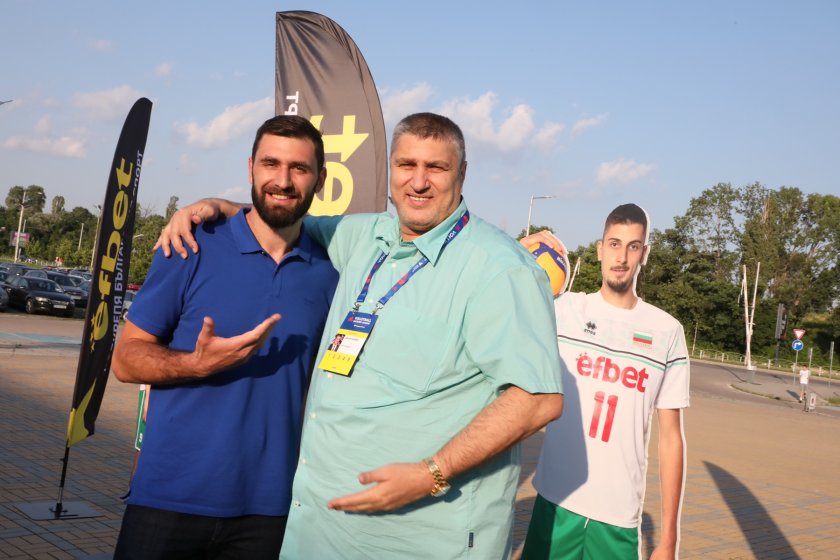 Любо Ганев призова феновете да подкрепят националния отбор в "Арена Армеец"