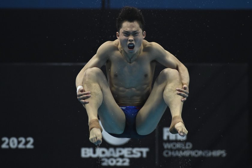 китай спечели трети златен медал скоковете вода шампионата будапеща