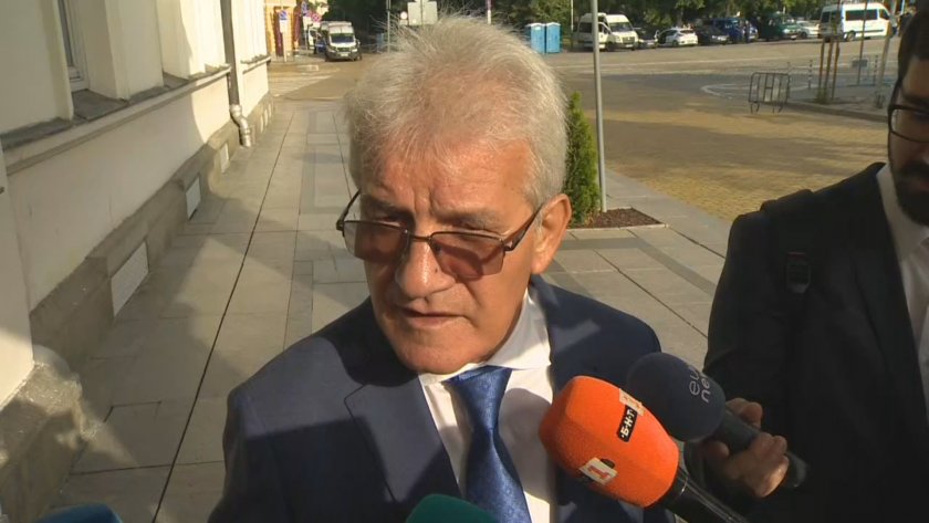 Делян Пеевски е диалогичен човек, за разлика от господин Петков