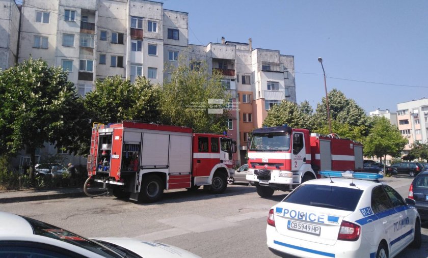 сигнал пожар жилищен блок вдигна крак пожарникарите благоевград