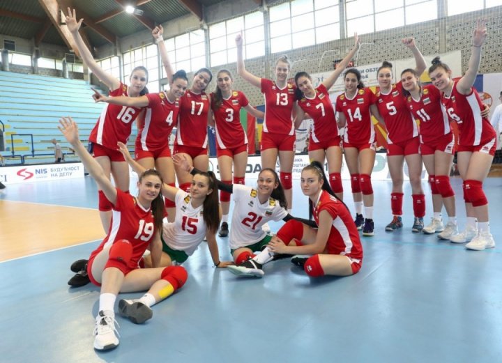 Волейболистките ни до 17 години с победен старт на Балканиадата в Сърбия