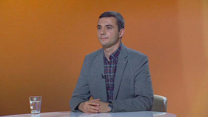 Има доклади на ДАНС и информация, че служители и дипломати