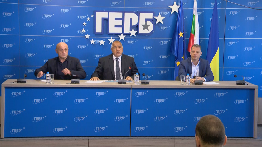 Най-мащабното купуване на гласове се провежда в българския парламент, заяви