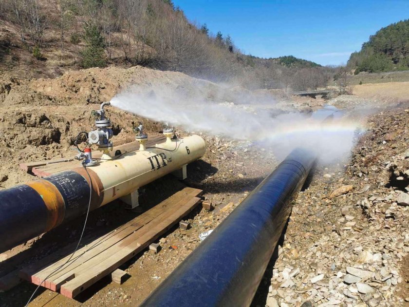 Потече ли газ по интерконектора с Гърция