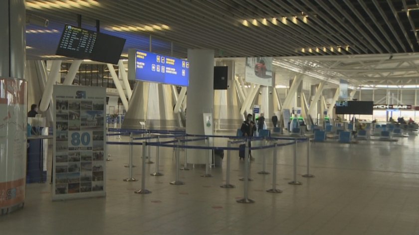 На фона на хаоса по летищата в Европа на Летище
