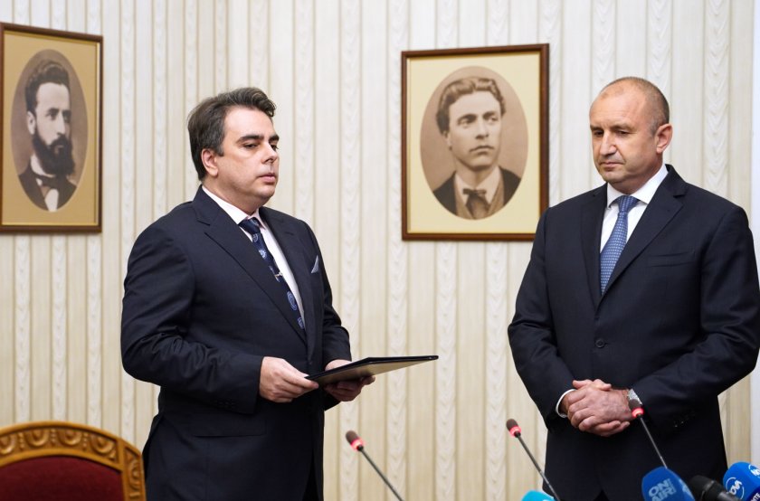 Президентът Румен Радев приема кандидата за министър-председател, посочен от най-голямата