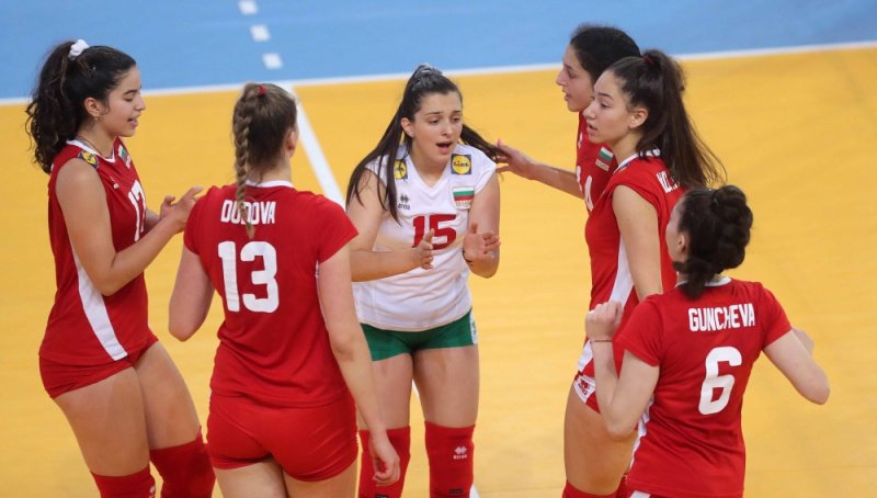 Националният отбор на България по волейбол за девойки под 17