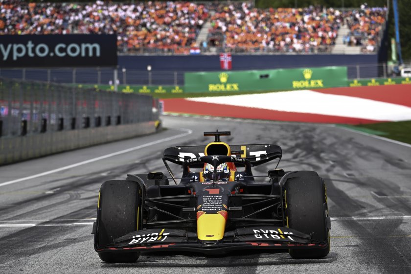 Макс Верстапен спечели спринтовото състезание на Формула 1 в Австрия