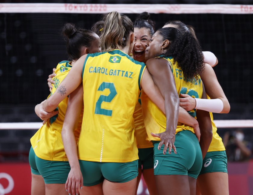Бразилия обърна Сърбия за трети пореден финал във волейболната Лига на нациите при жените