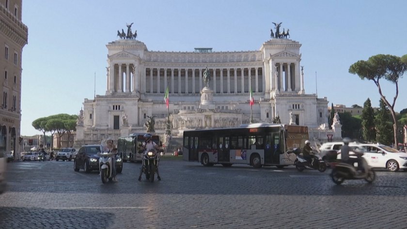 рязък спад борсата италия началото политическата криза
