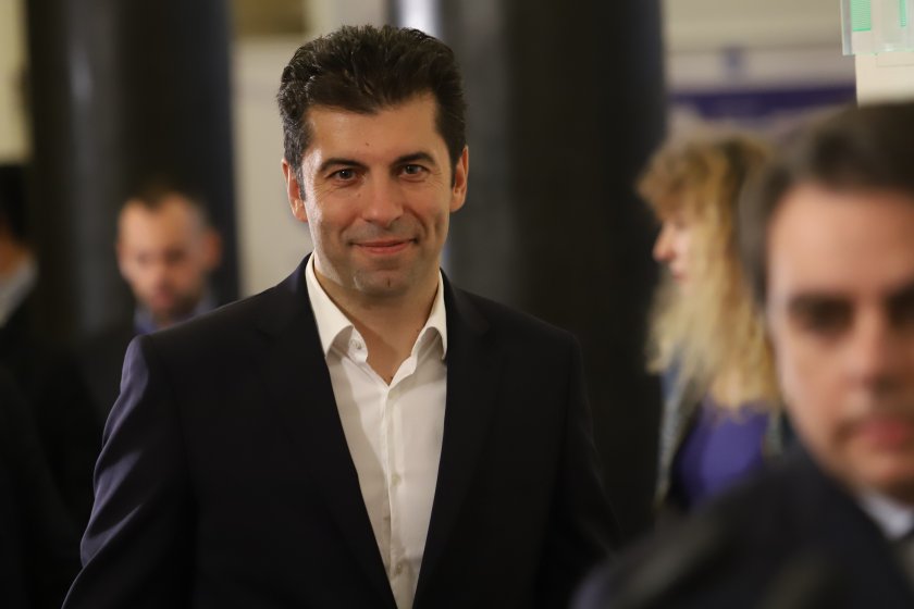 С всеки оставащ час от нашето управление си връщаме обратно