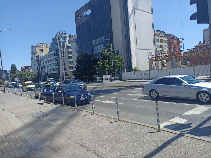 Водач с положителна проба за канабис блъсна пешеходец в София, пострадалият е с опасност за живота