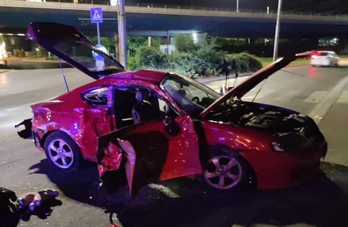 Няколко пострадали при тежка катастрофа през нощта в София. Инцидентът