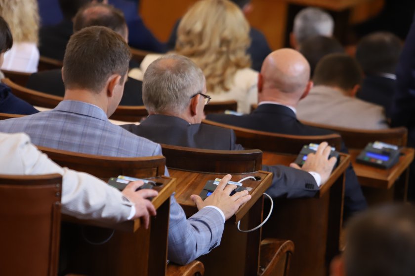 Депутатите решиха точката от дневния ред, предложена от БСП с