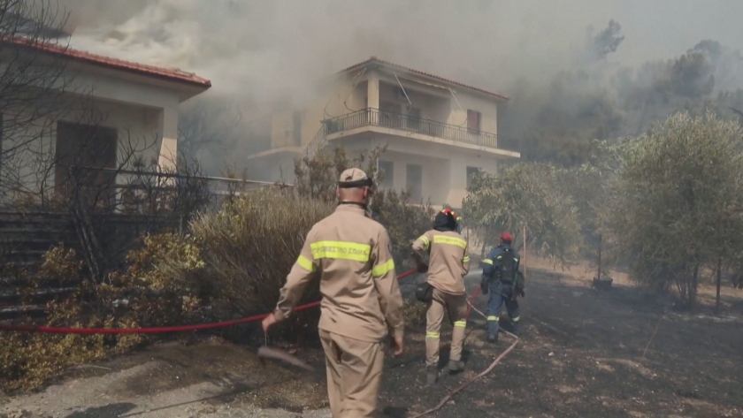Гърция е в плен на горещата вълна, която започна в