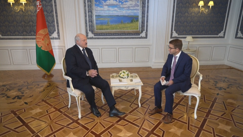 В специално интервю за Франс прес президентът на Беларус Александър