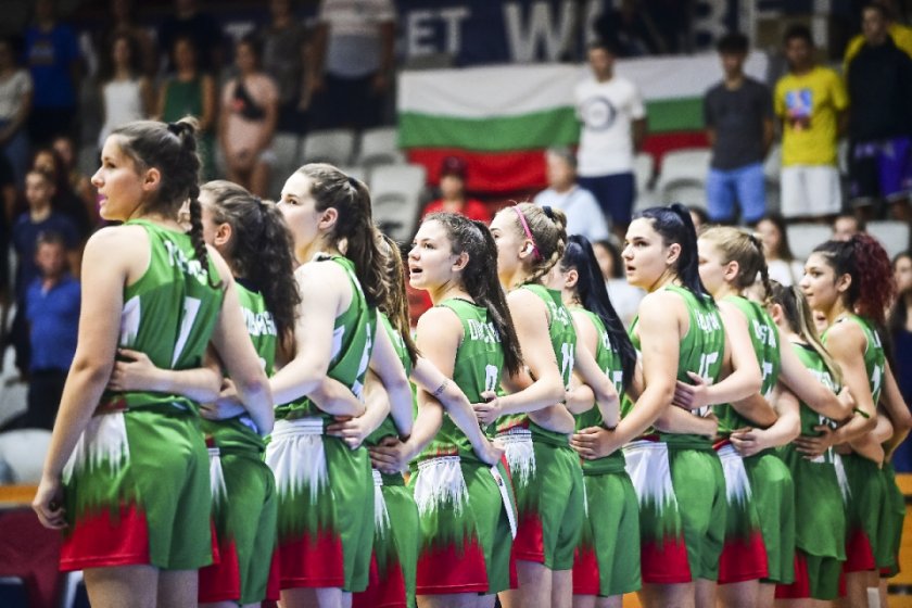 девойките допуснаха първа загуба евробаскет 2022 отстъпвайки фаворита титлата словения