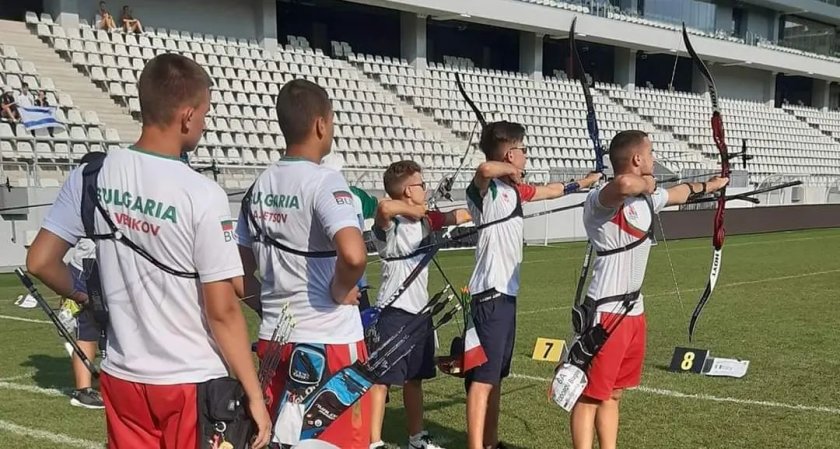 България беше представена от 6 състезателя на Европейската Младежка Купа