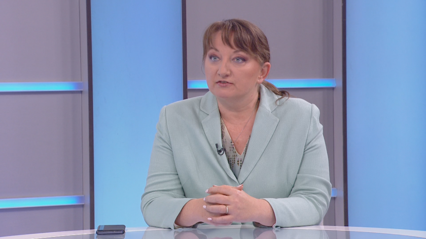 Деница Сачева: С танкер по танкер проблемът с газа няма да се реши, трябва дългосрочен договор