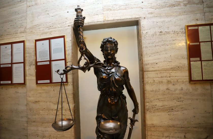 Районна прокуратура-Шумен привлече към наказателна отговорност мъж и жена от