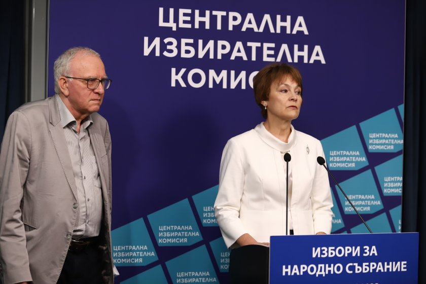 ЦИК: Гласуваме с над 10 000 машини на изборите на 2 октомври