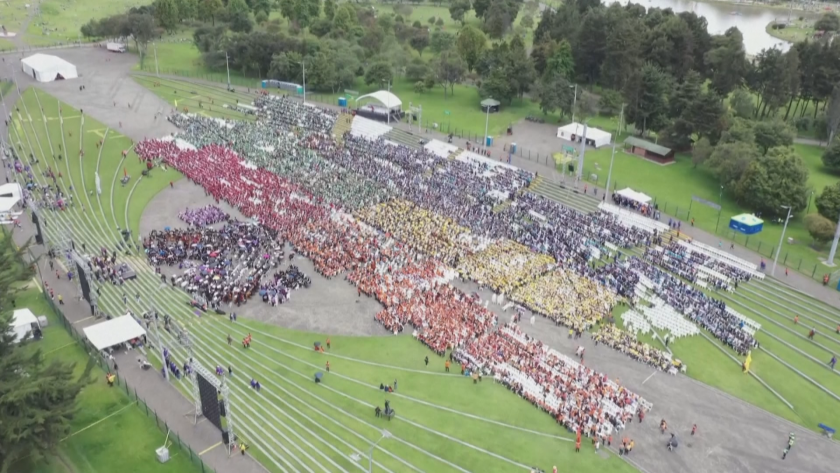 В Богота поставиха рекорд за най-многоброен концерт. В изявата в