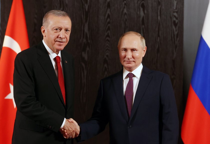Путин: Турция ще плаща за една четвърт от руския газ в рубли