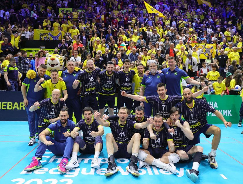 хебър пазарджик ликува втора поредна шампионска титла българия волейбол