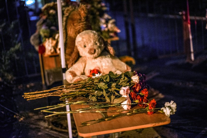 Жертвите на стрелбата в училище в руския град Ижевск вече